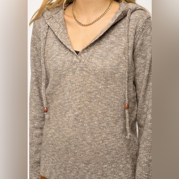 Mystree | Sweater Hoodie (Large) - Picture 4 of 9